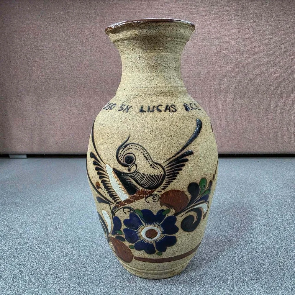 Cabo San Lucas Pottery Vase Medium Tan Excellent Hand Painted Bird Mexico